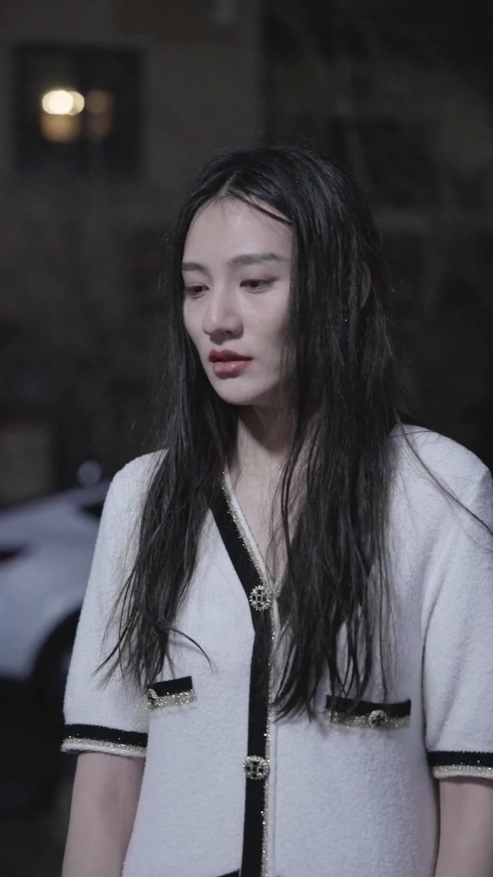 腹黑总裁的惹火娇妻第24集